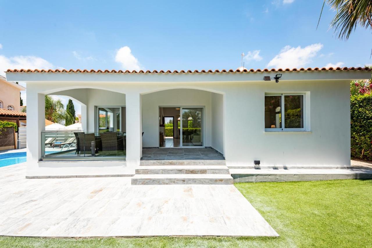 Bungalow Mikaella By Ezoria Villas 珊瑚湾 外观 照片